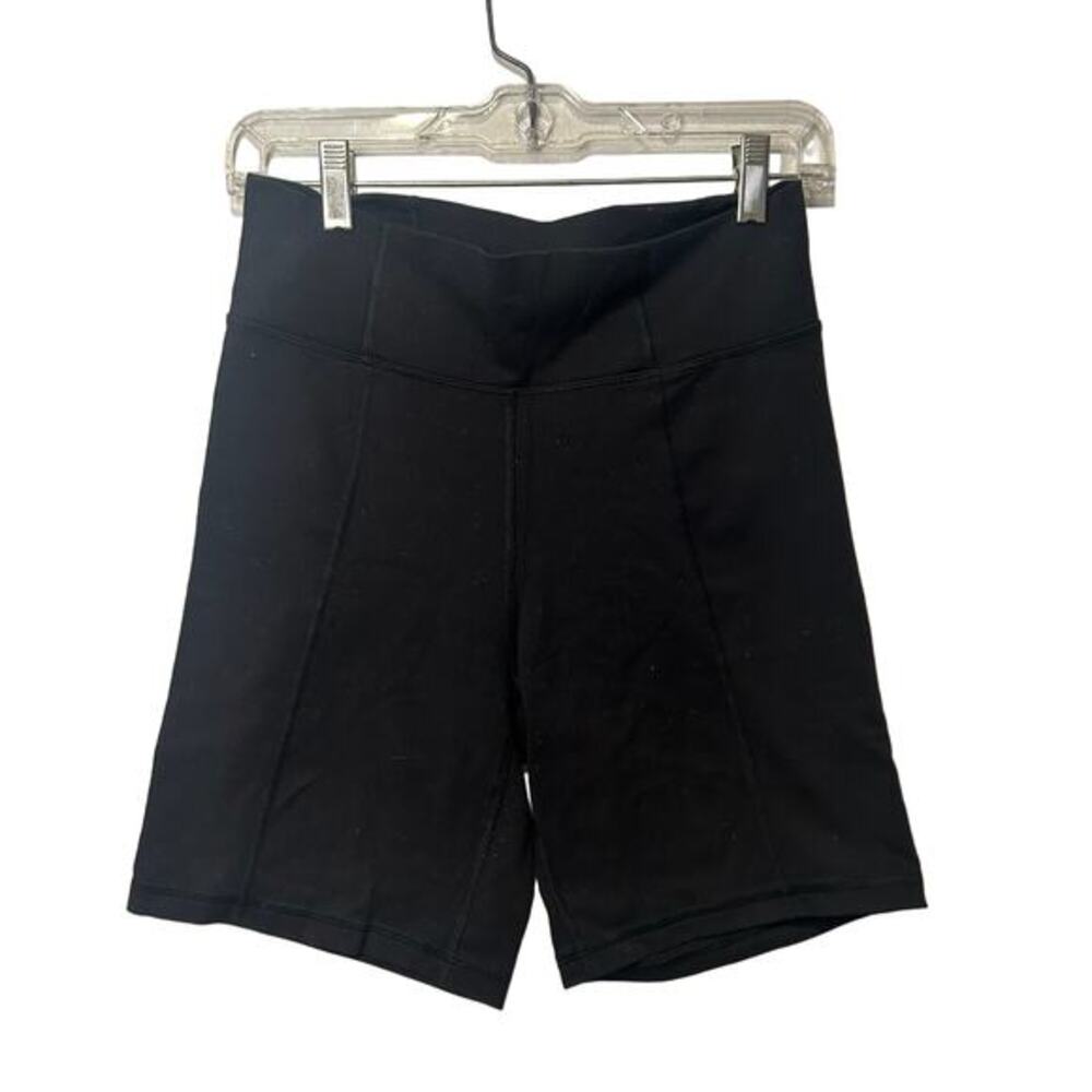 Aritzia Wilfred Free Women's Black Biker Shorts Size Medium‎ Athleisure Lounge